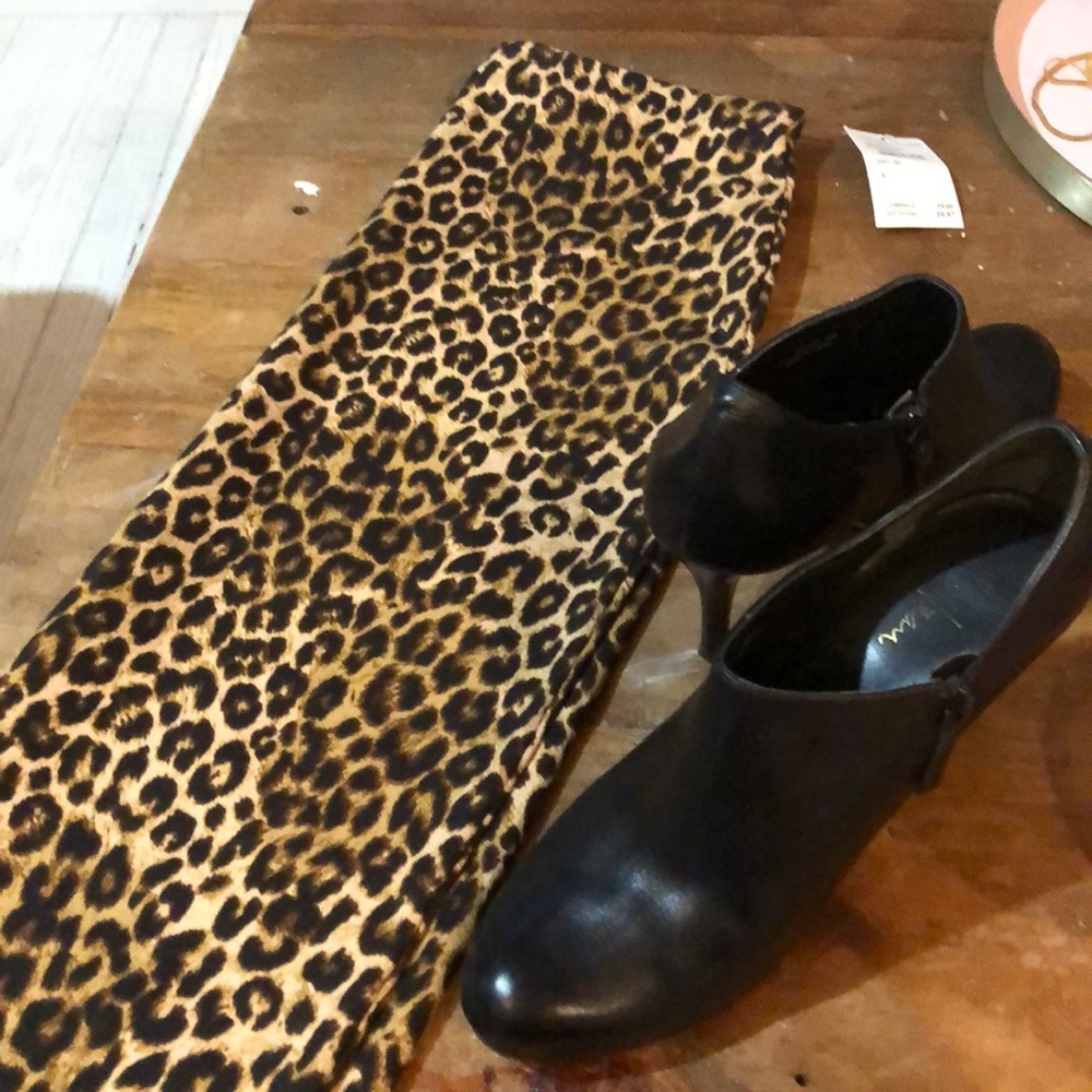Sanctuary Leopard pencil skirt